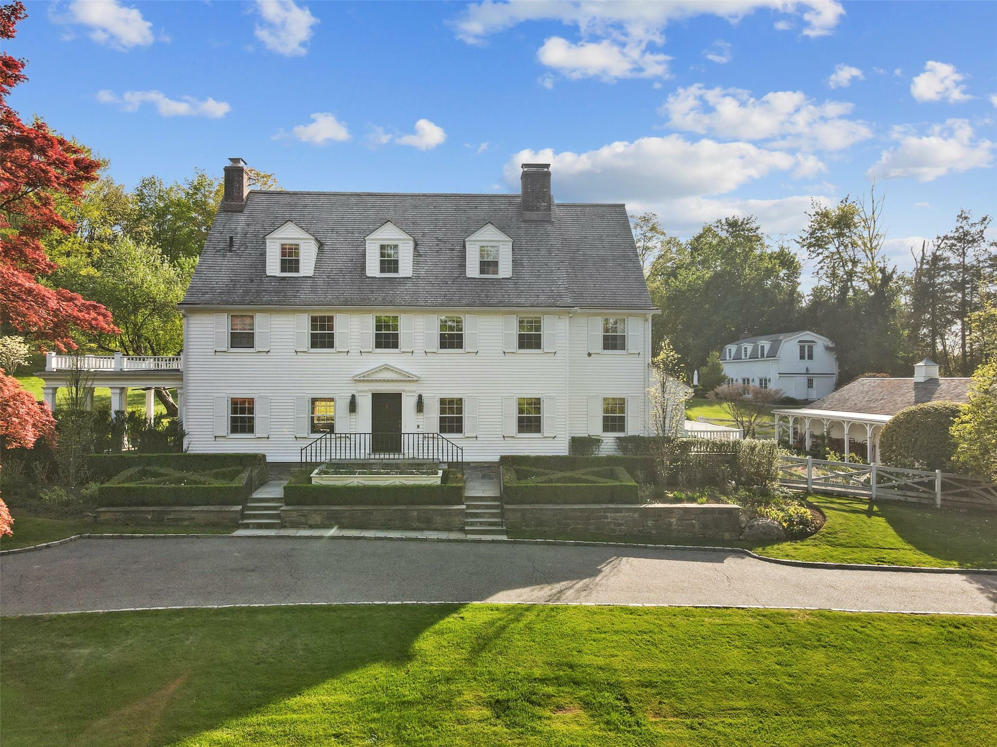 Property Photo: 662 Old Post Road NY 10506