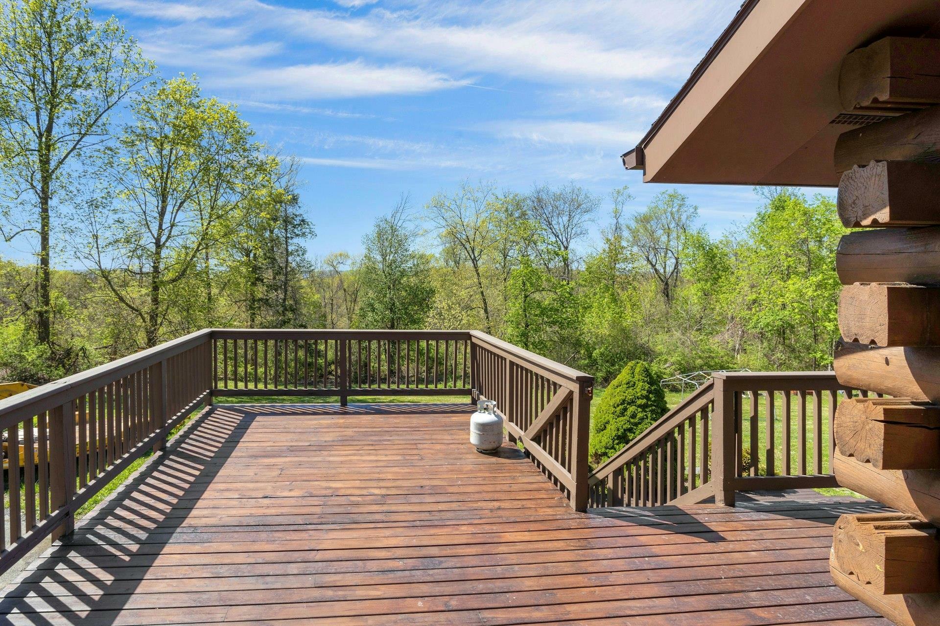 Property Photo: 354 E Sunset Hill E Hill E NY 12524