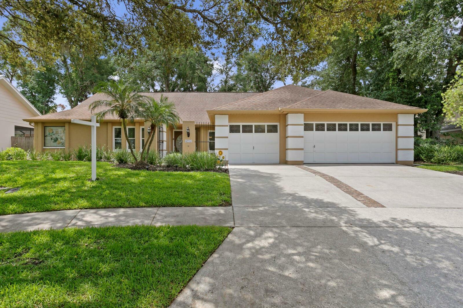 Property Photo: 6213 S Queensway Drive FL 33617