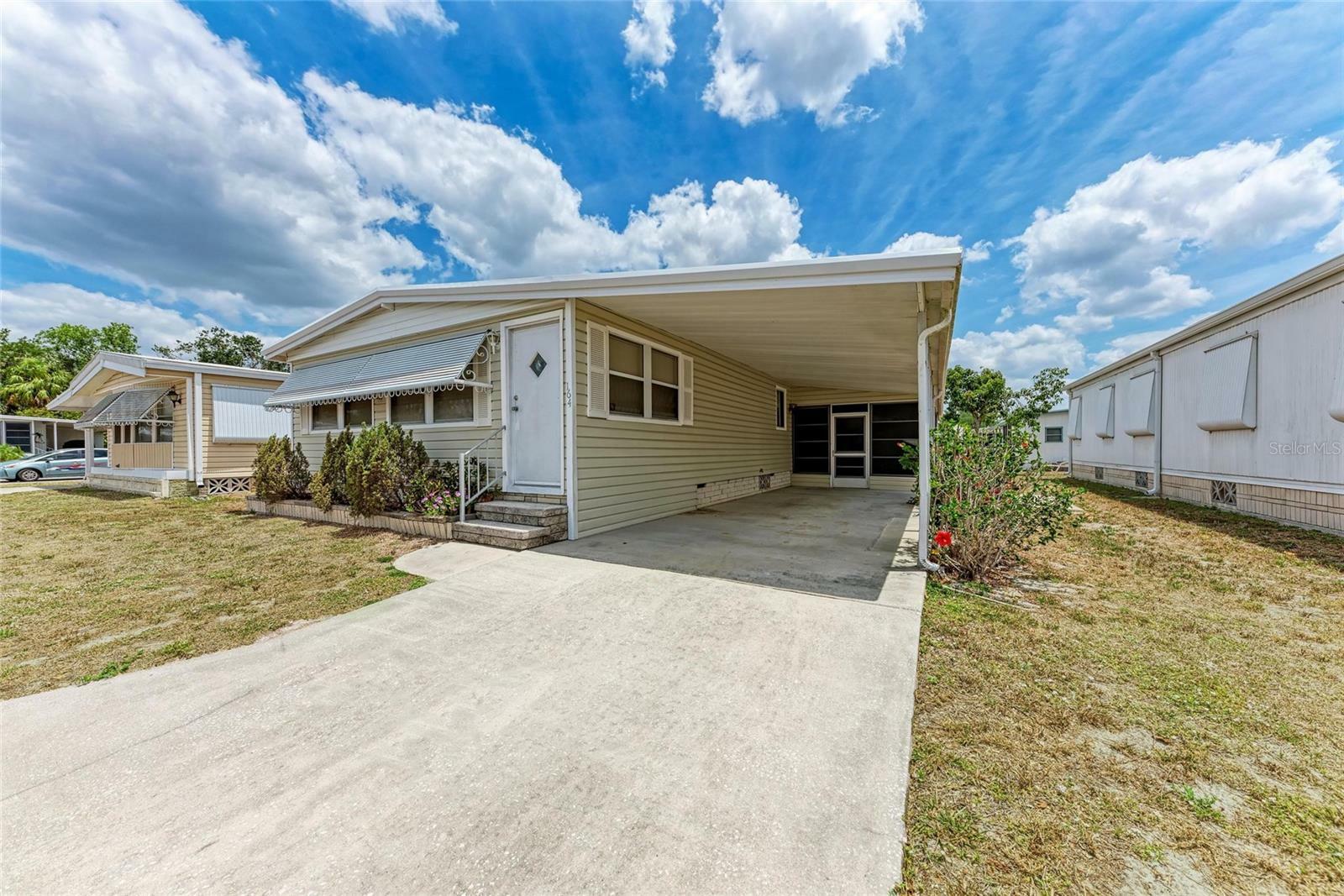Property Photo: 5619 Bayshore Road 164 FL 34221