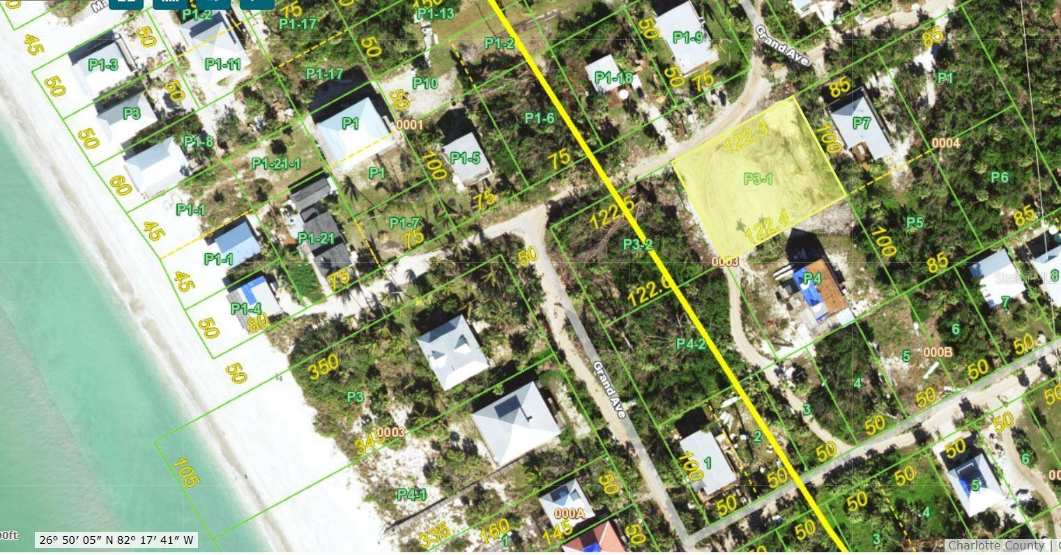 Property Photo: 8758 King Street FL 33946