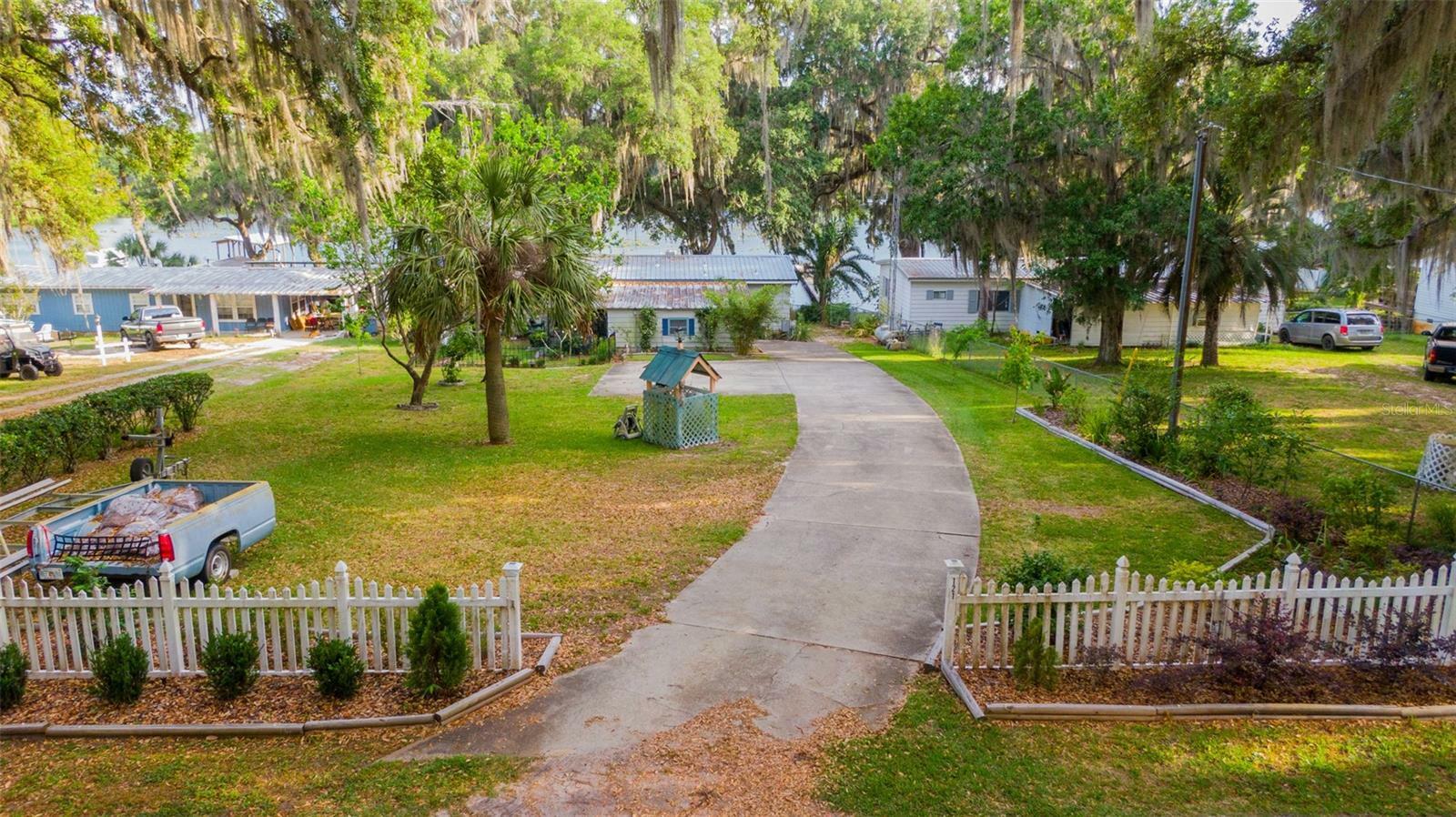 121 Ann Street  Hawthorne FL 32640 photo