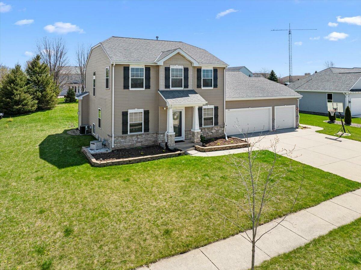 412 Aspen St  Belgium WI 53004 photo