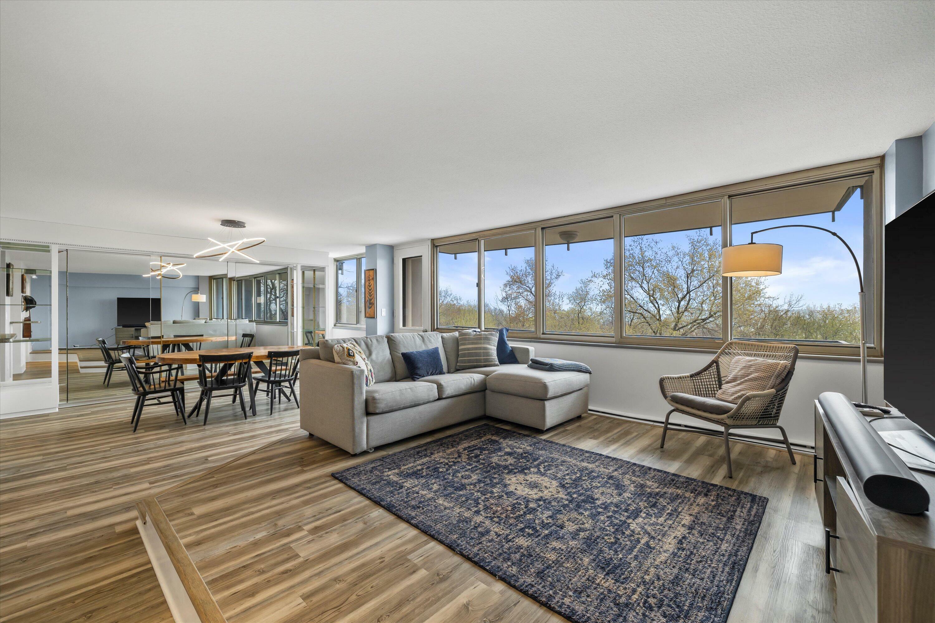 Property Photo: 1919 N Summit Ave WI 53202