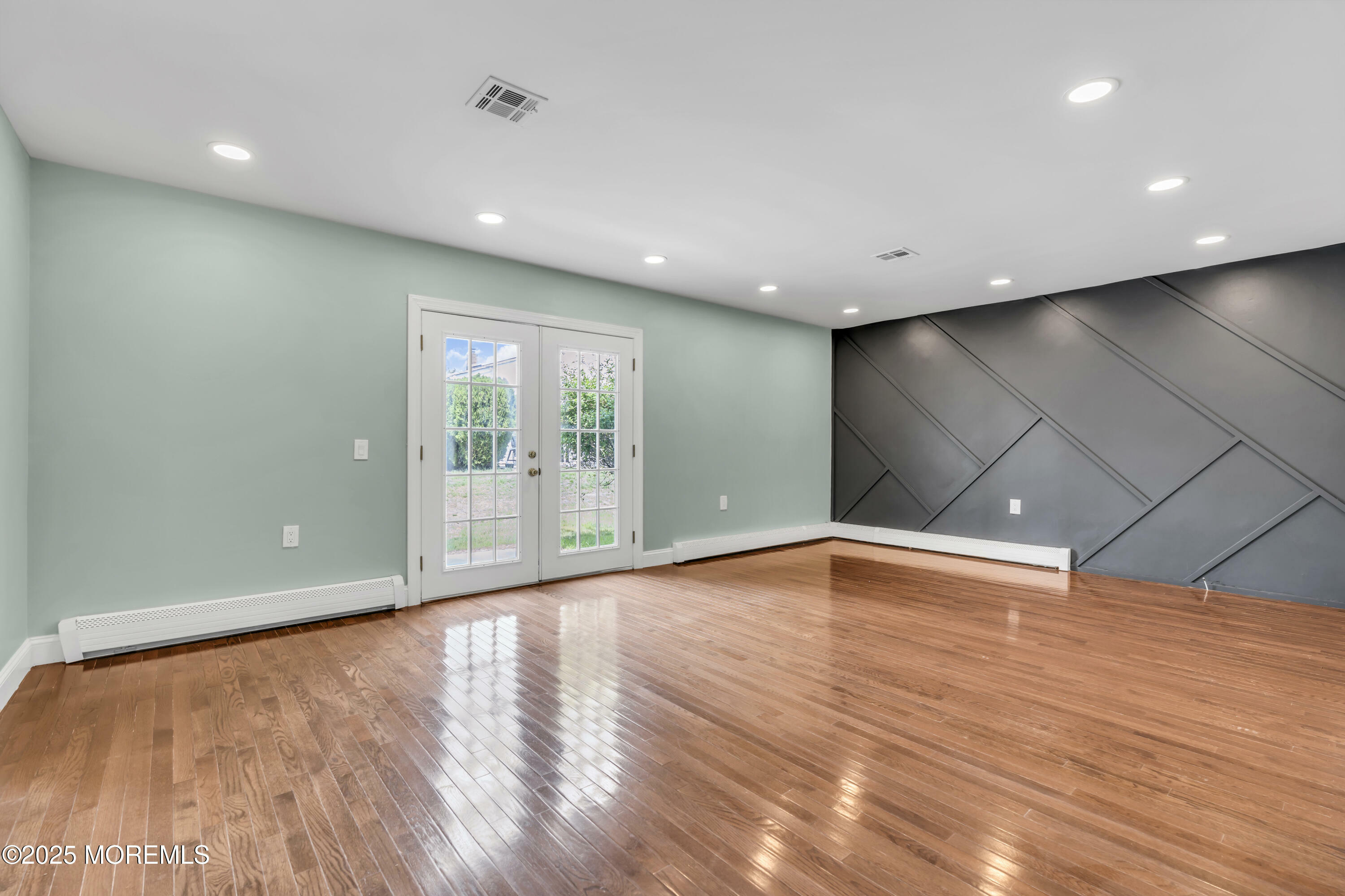 144 Orlando Boulevard  Toms River NJ 08757 photo