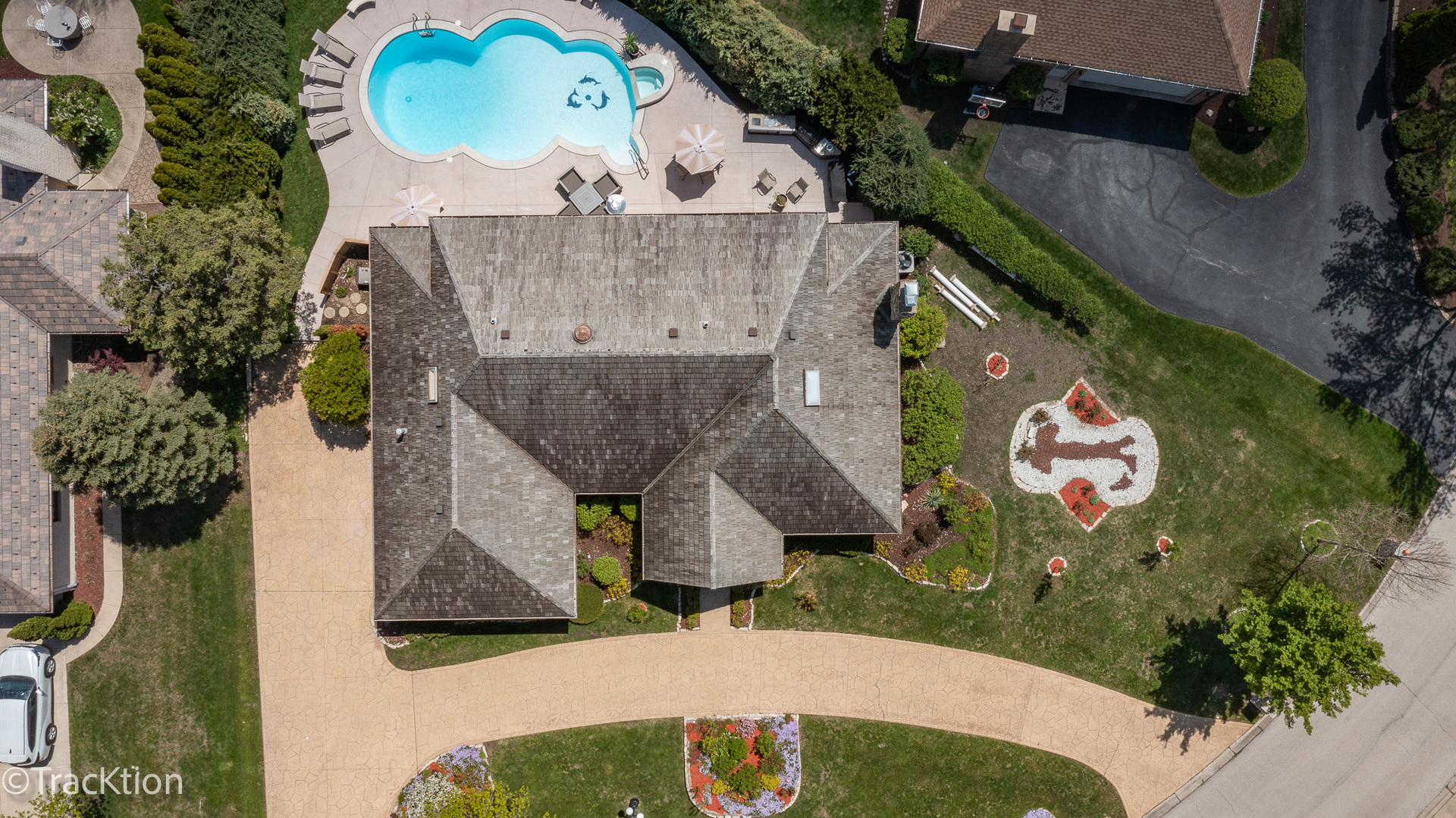Property Photo:  609 Ridgewood Court  IL 60523 