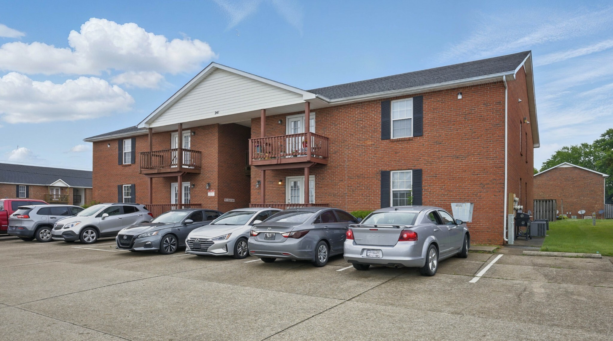 Property Photo: 241 Timber Court Dr 1 TN 37043