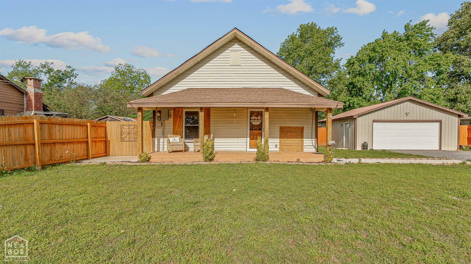 Property Photo: 215 N Nance Street AR 72447