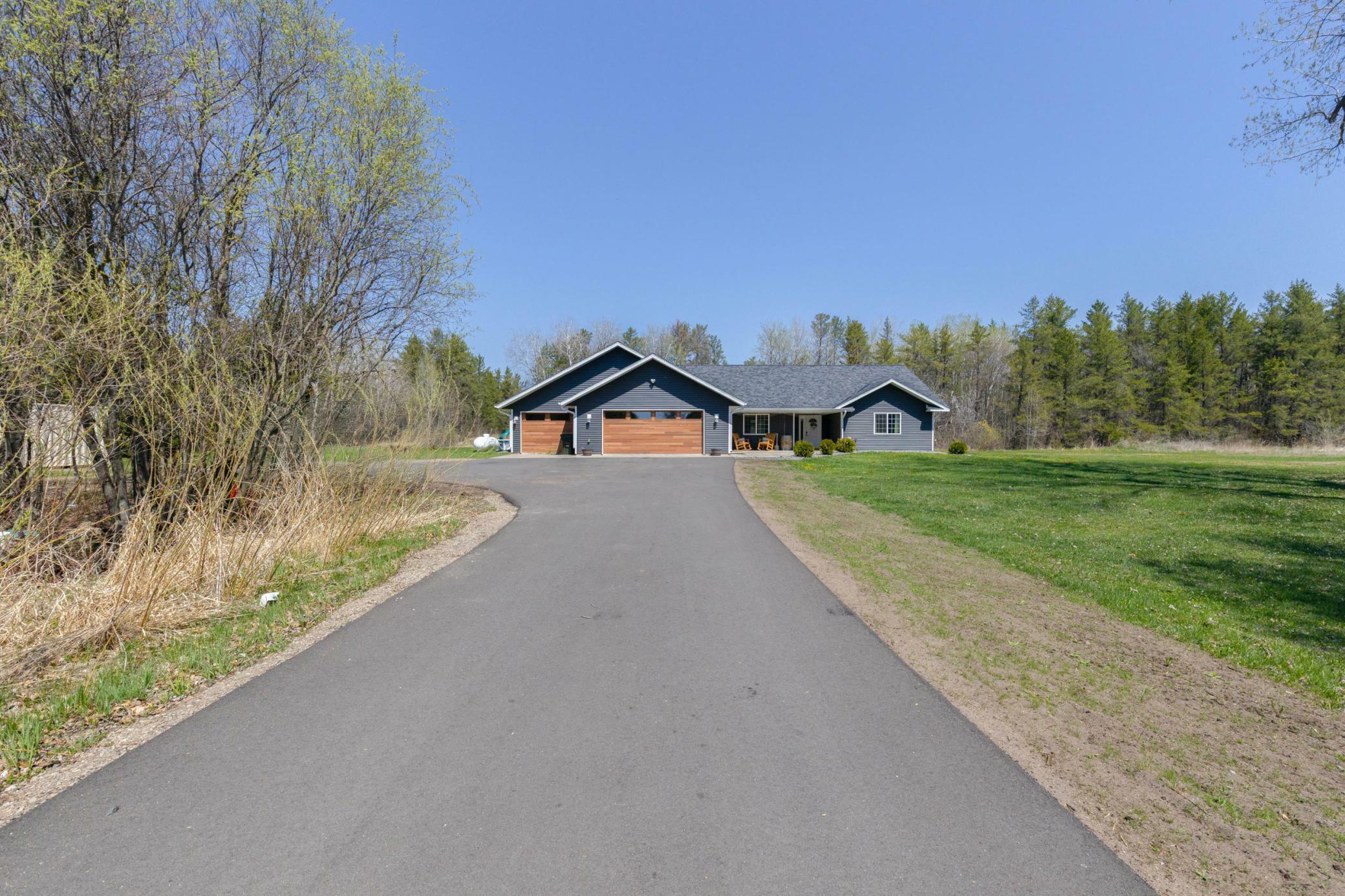 Property Photo: 687 W Hazel Avenue MN 56473