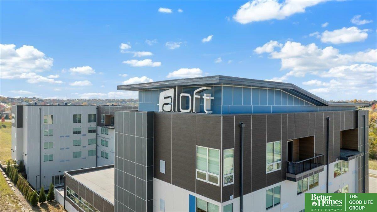 Property Photo: 215 S 181 Street 504 NE 68022