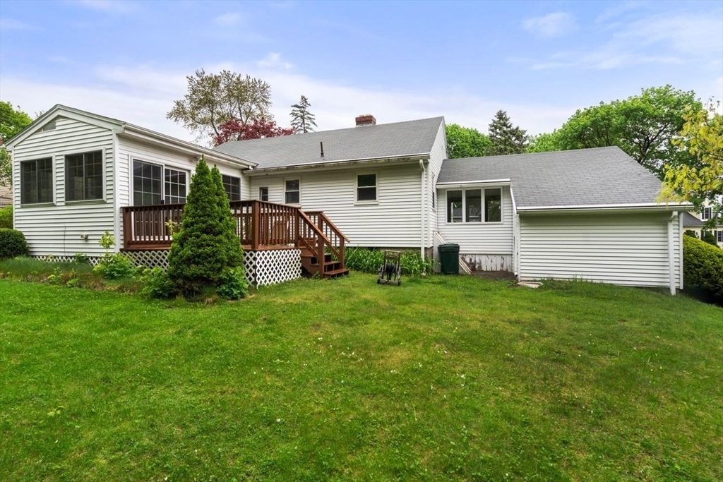 Property Photo: 7 Westland Cir MA 01583