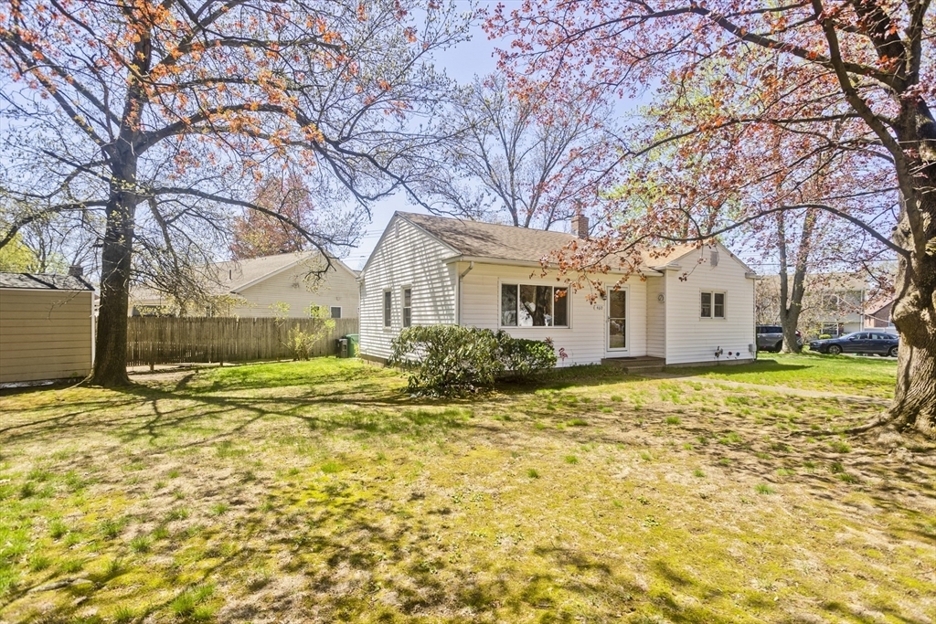 Property Photo: 460 James St MA 01020