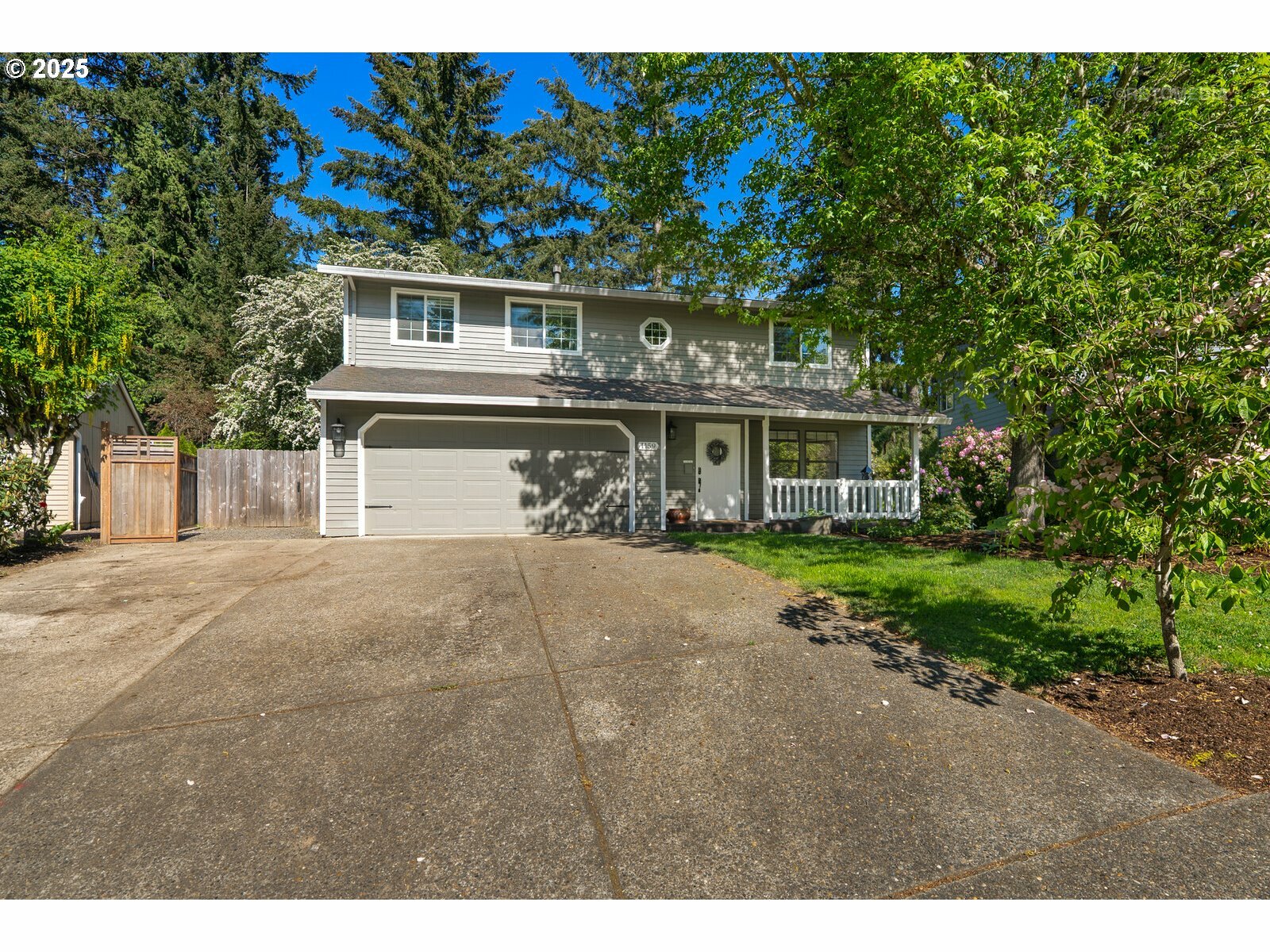 Property Photo: 1159 SE 51st Ave OR 97123