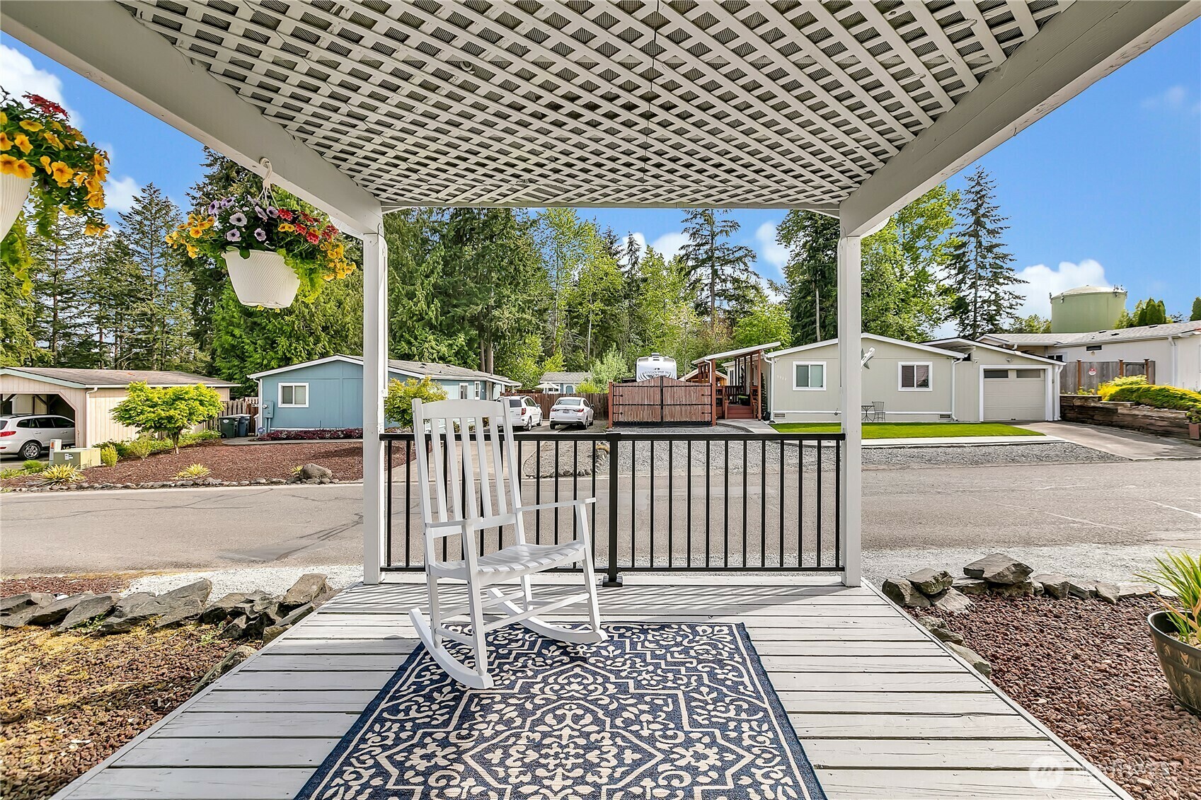 Property Photo: 9923 189th Street E WA 98375