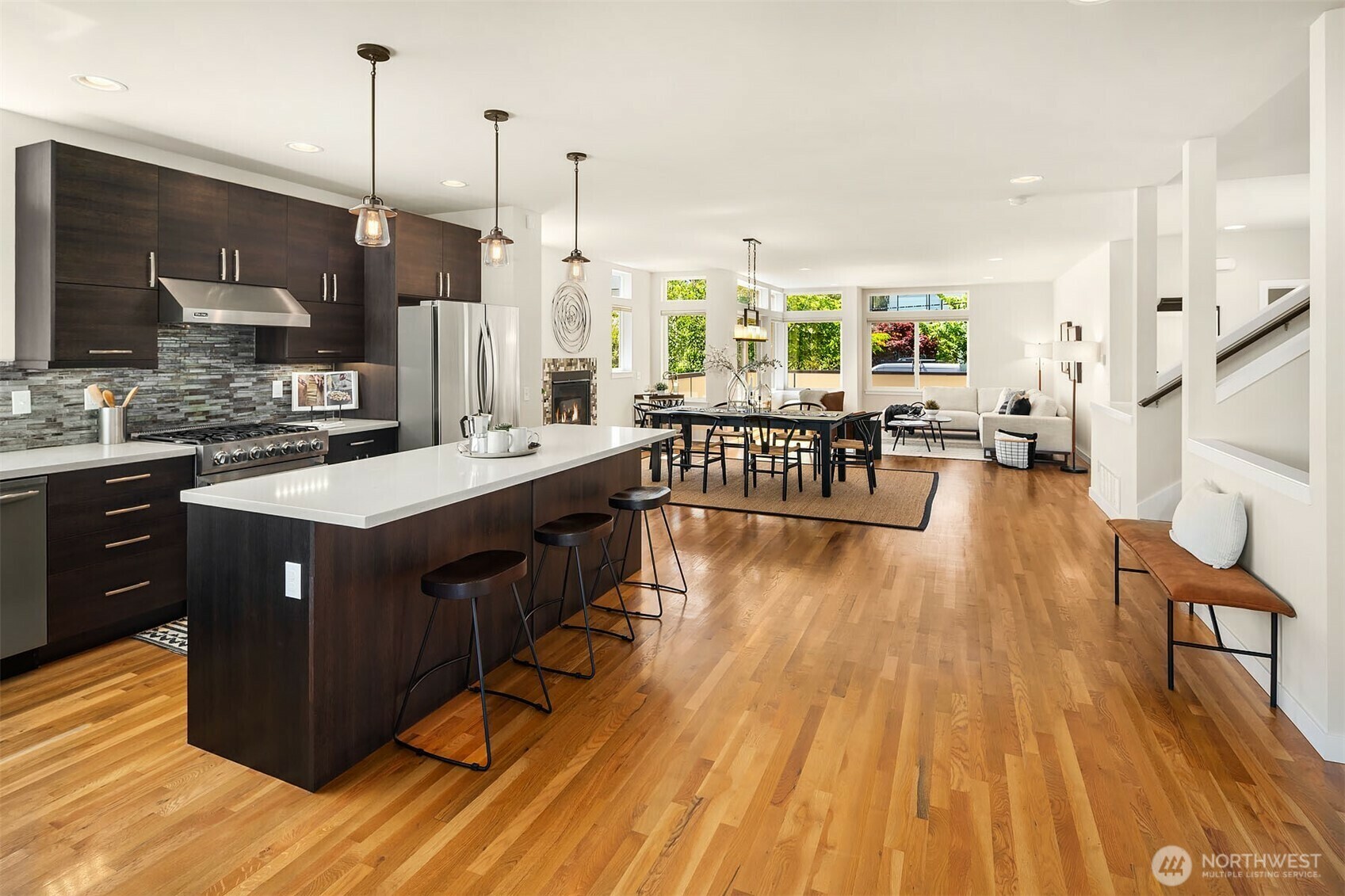 Property Photo: 7308 34th Avenue NE WA 98115