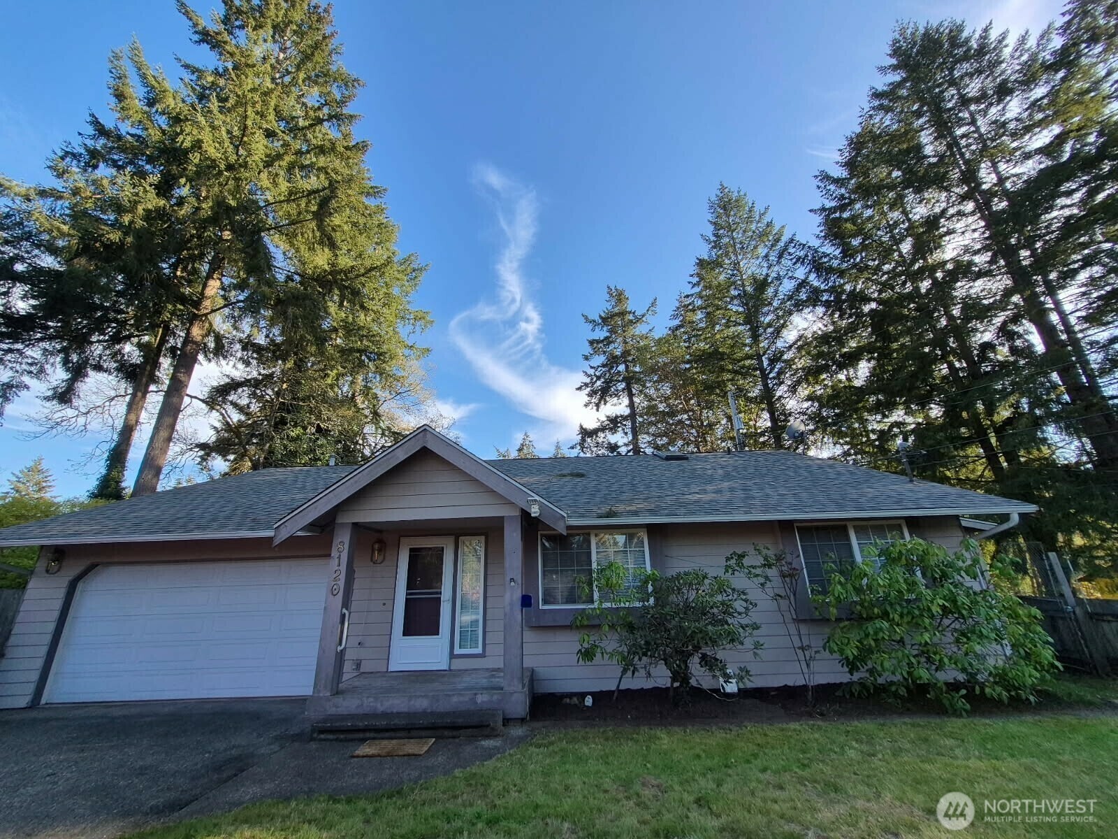 8120  68th Avenue SW  Lakewood WA 98499 photo
