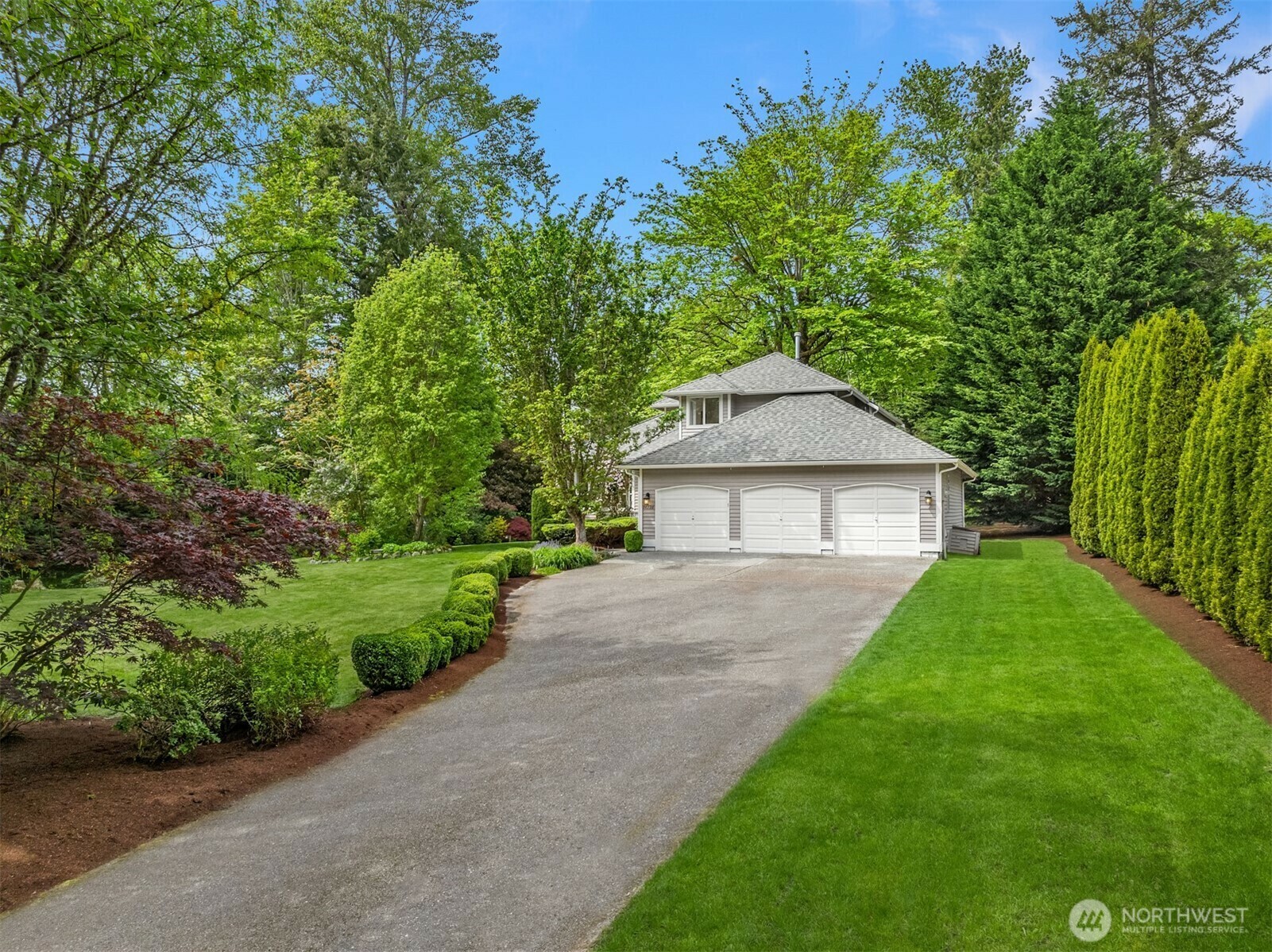 Property Photo: 26226 NE 45th Street WA 98053