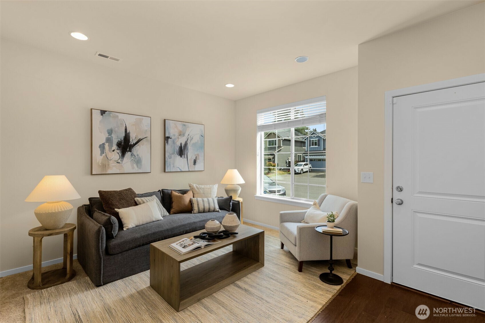 Property Photo: 18525 115th Place SE WA 98055