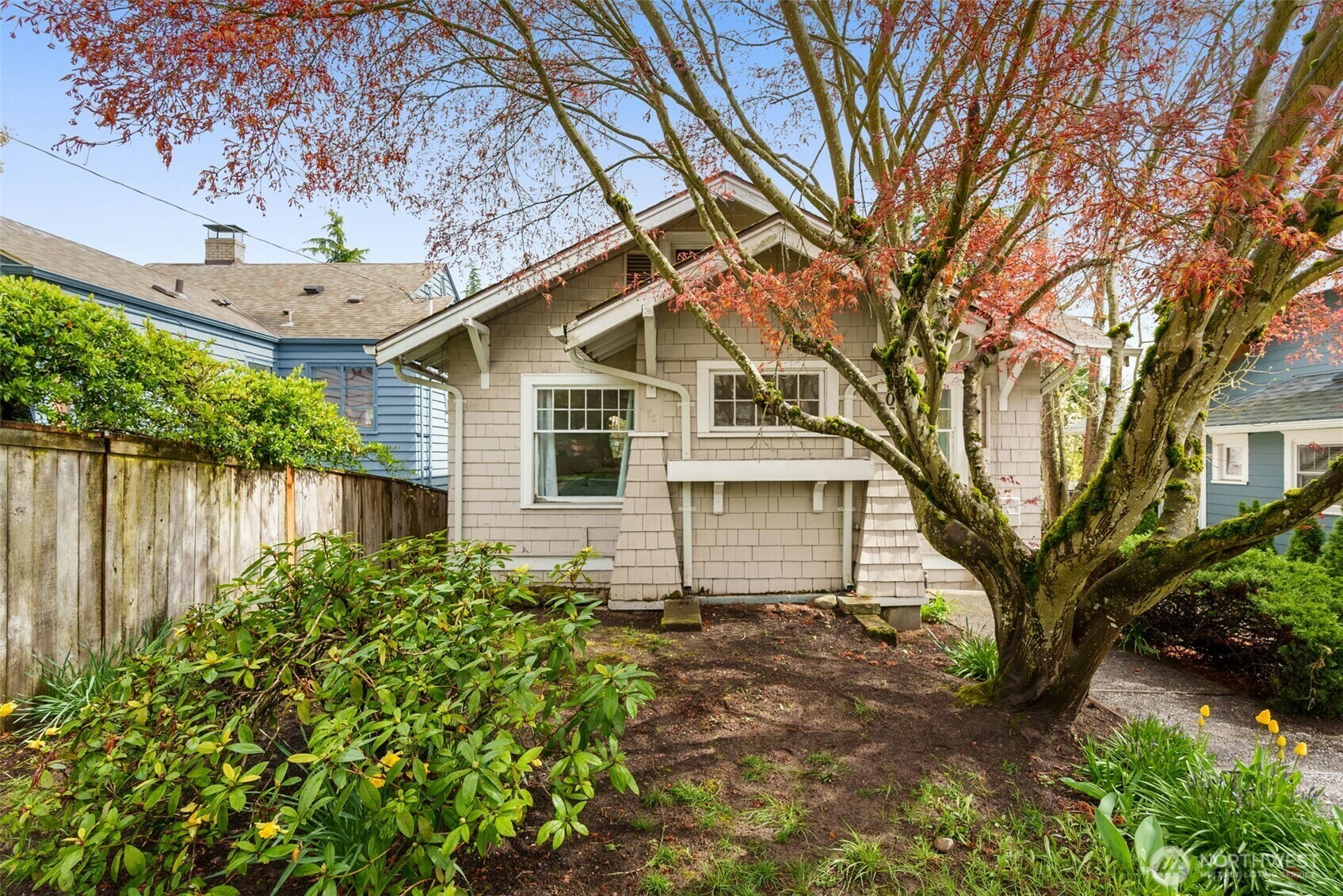 Property Photo: 5706 35th Ave NE WA 98105
