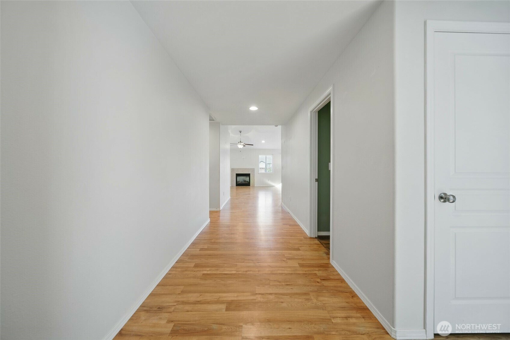 Property Photo: 230 Chapra Street WA 99362