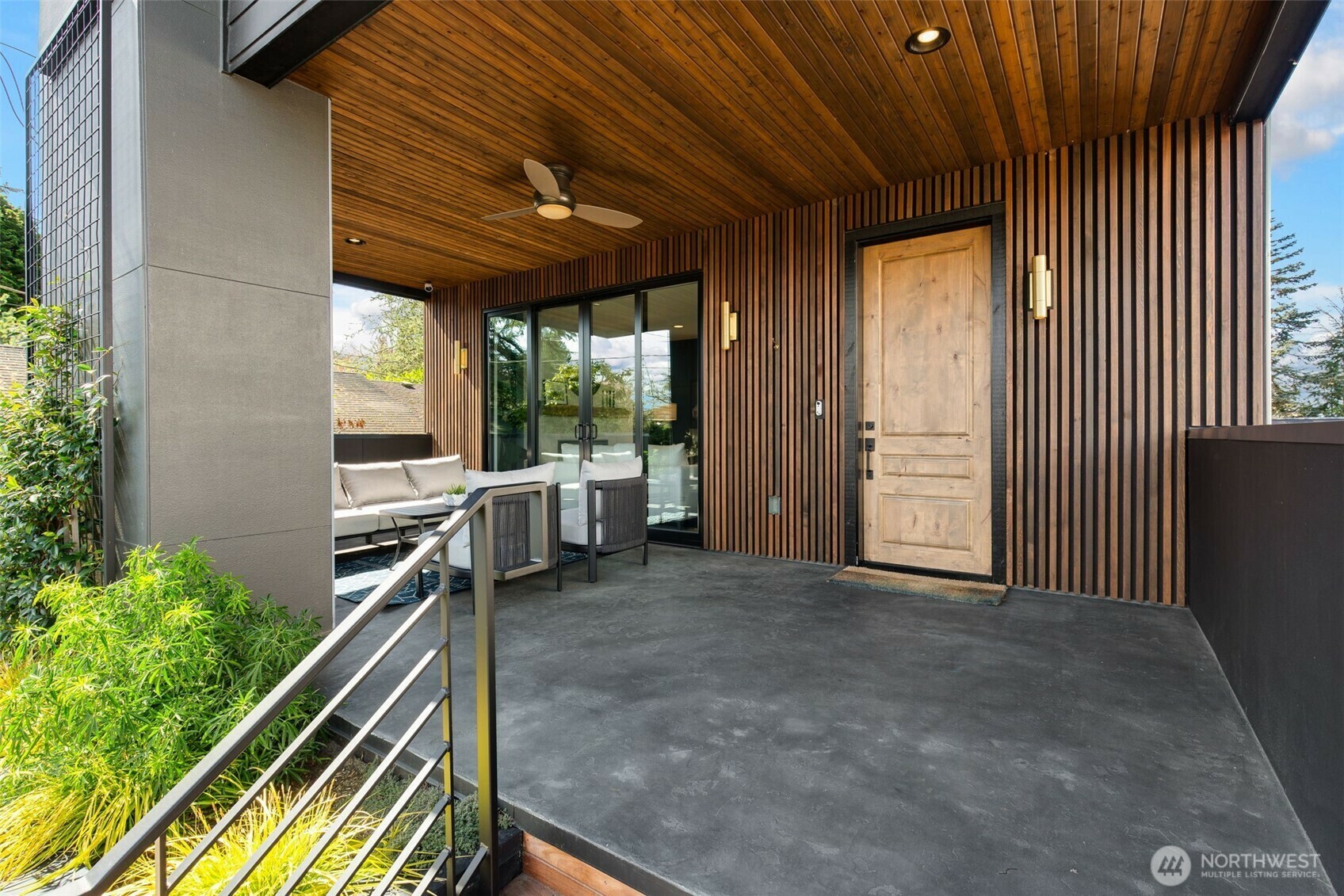 Property Photo: 10335 14th Avenue NW WA 98177