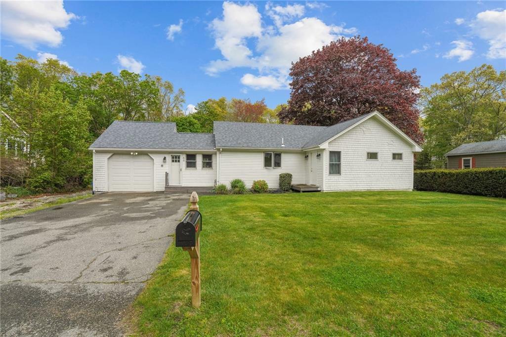 64 Campion Avenue  Tiverton RI 02878 photo