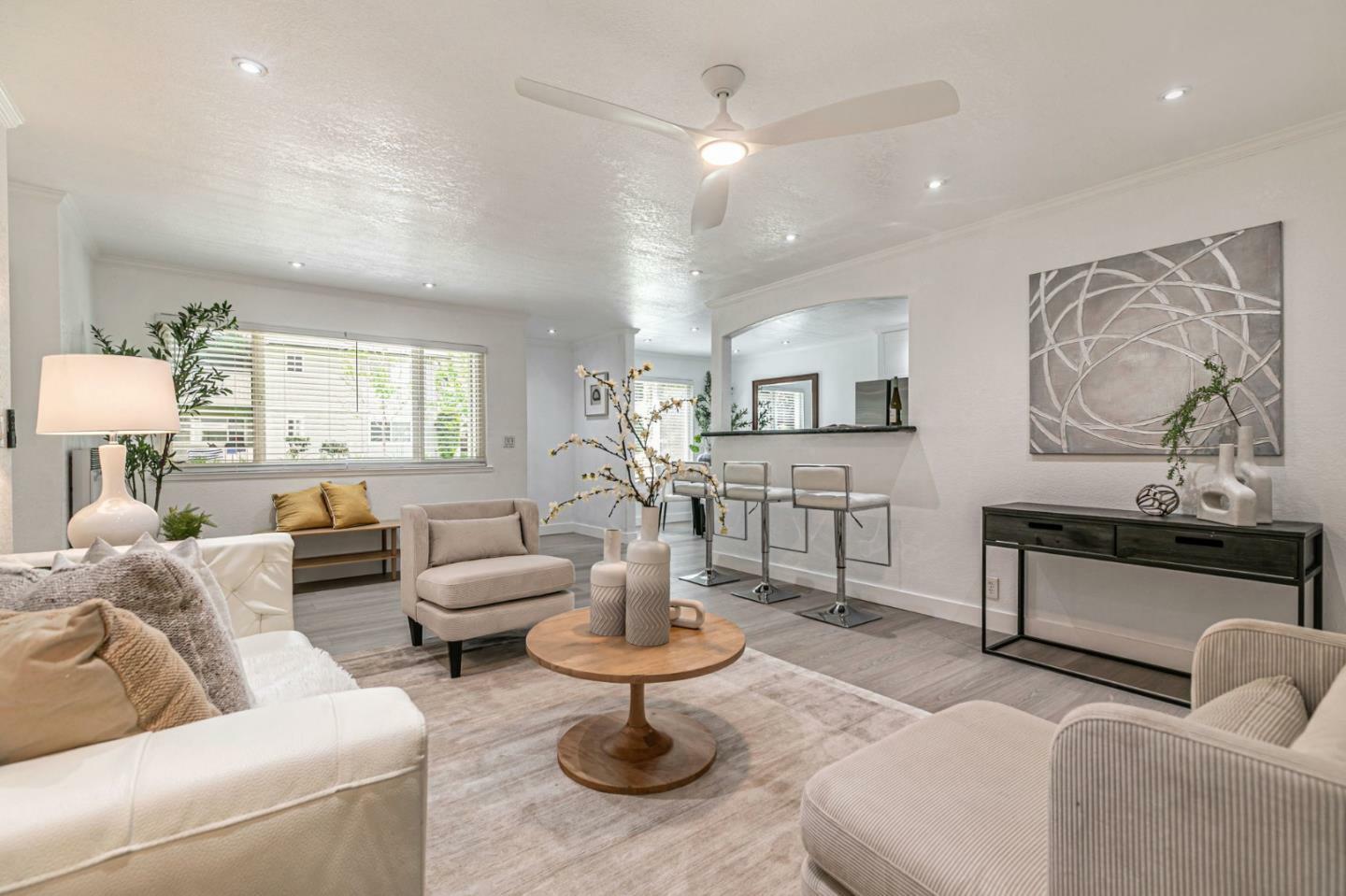 Property Photo: 264 North Whisman Road 11 CA 94043