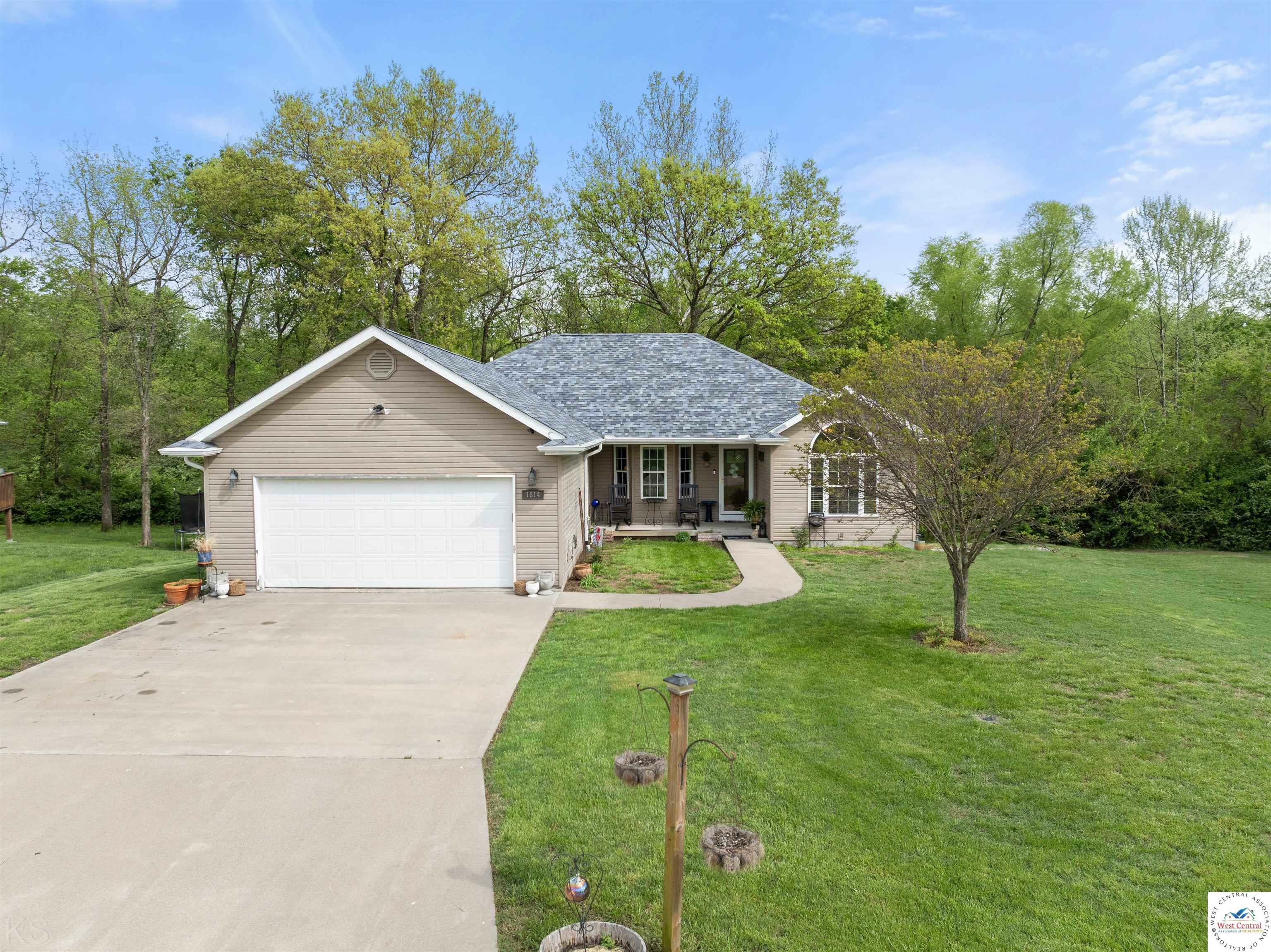 Property Photo: 1814 Apple Tree MO 65301