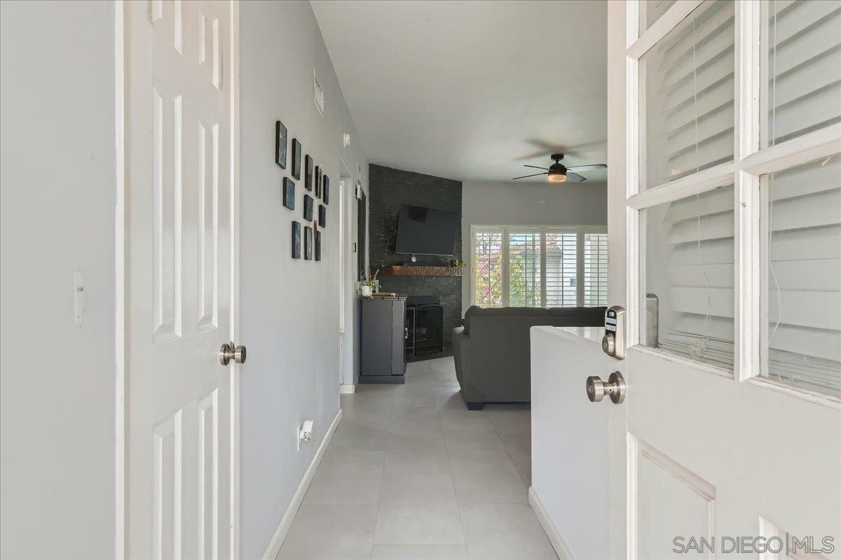 Property Photo: 9840 Shirley Gardens Dr 8 CA 92071