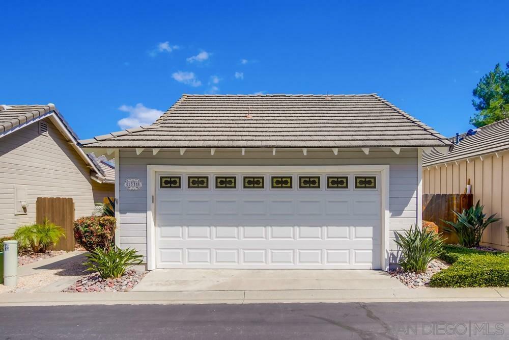 Property Photo: 1371 Bitterbush CA 92019