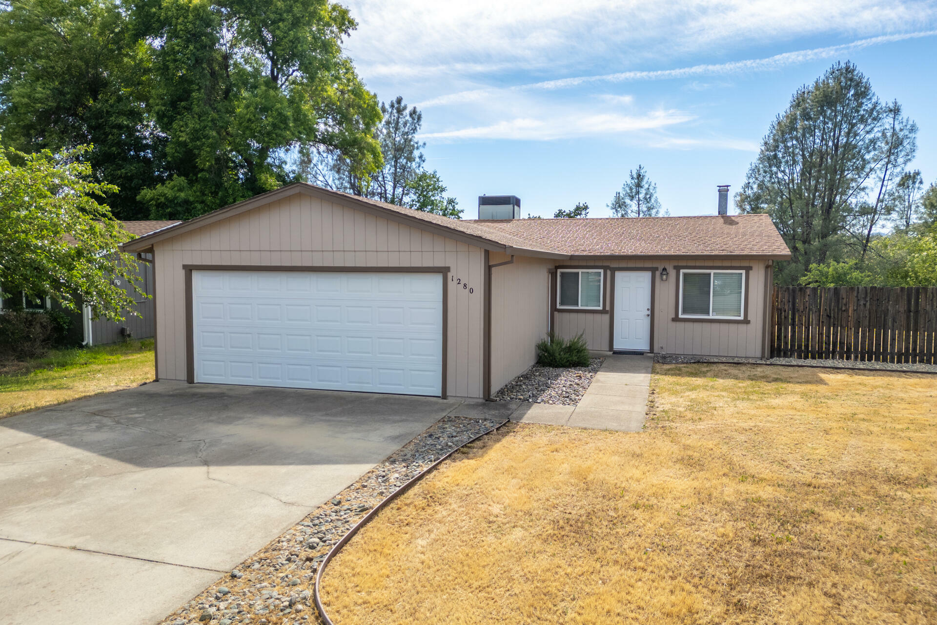 Property Photo: 1280 Bradley Drive CA 96003