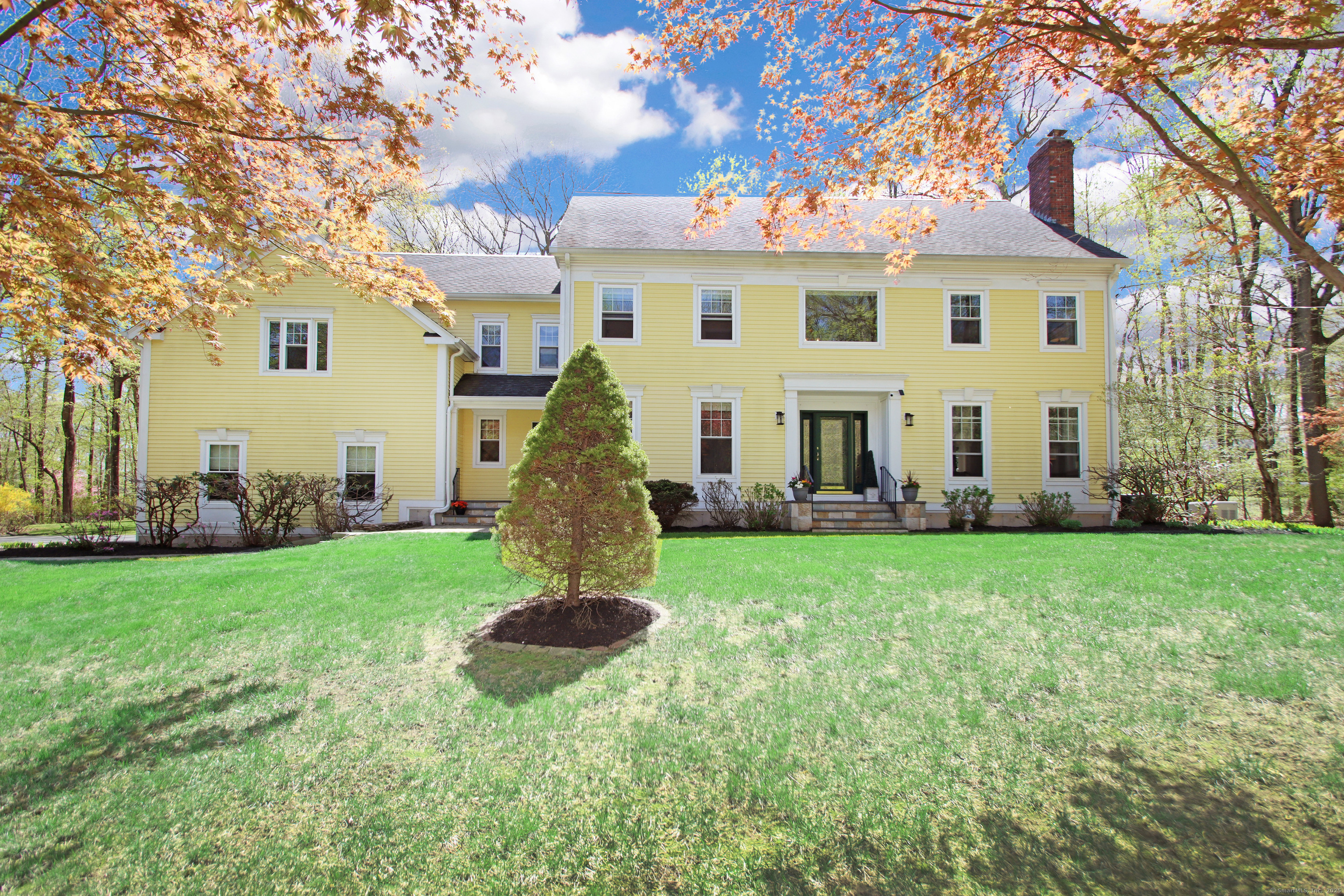 Property Photo: 56 Grouse Lane CT 06525