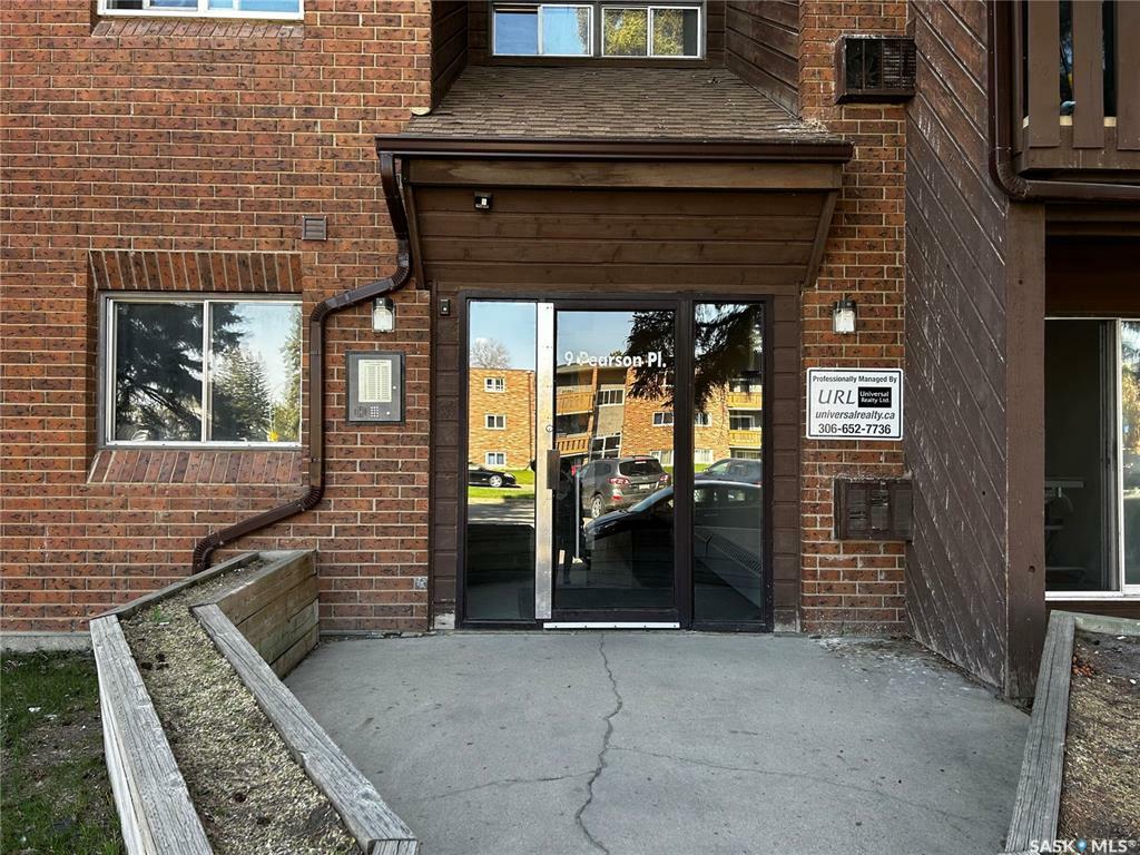 9 Pearson Place 18  Saskatoon SK S7L 4S7 photo