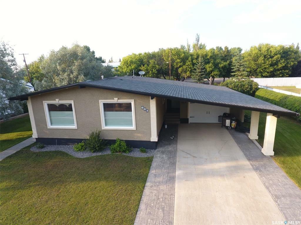 Property Photo: 603 Railway Avenue SK S0L 0S0
