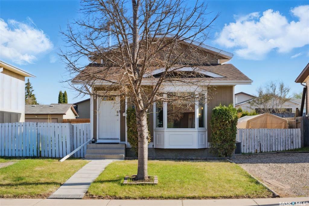 111 Carter Crescent  Saskatoon SK S7L 7K3 photo