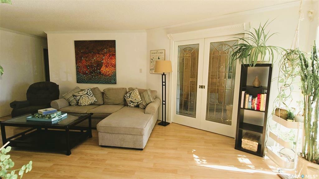 Property Photo: 525 5th Avenue N 204 SK S7K 2R1