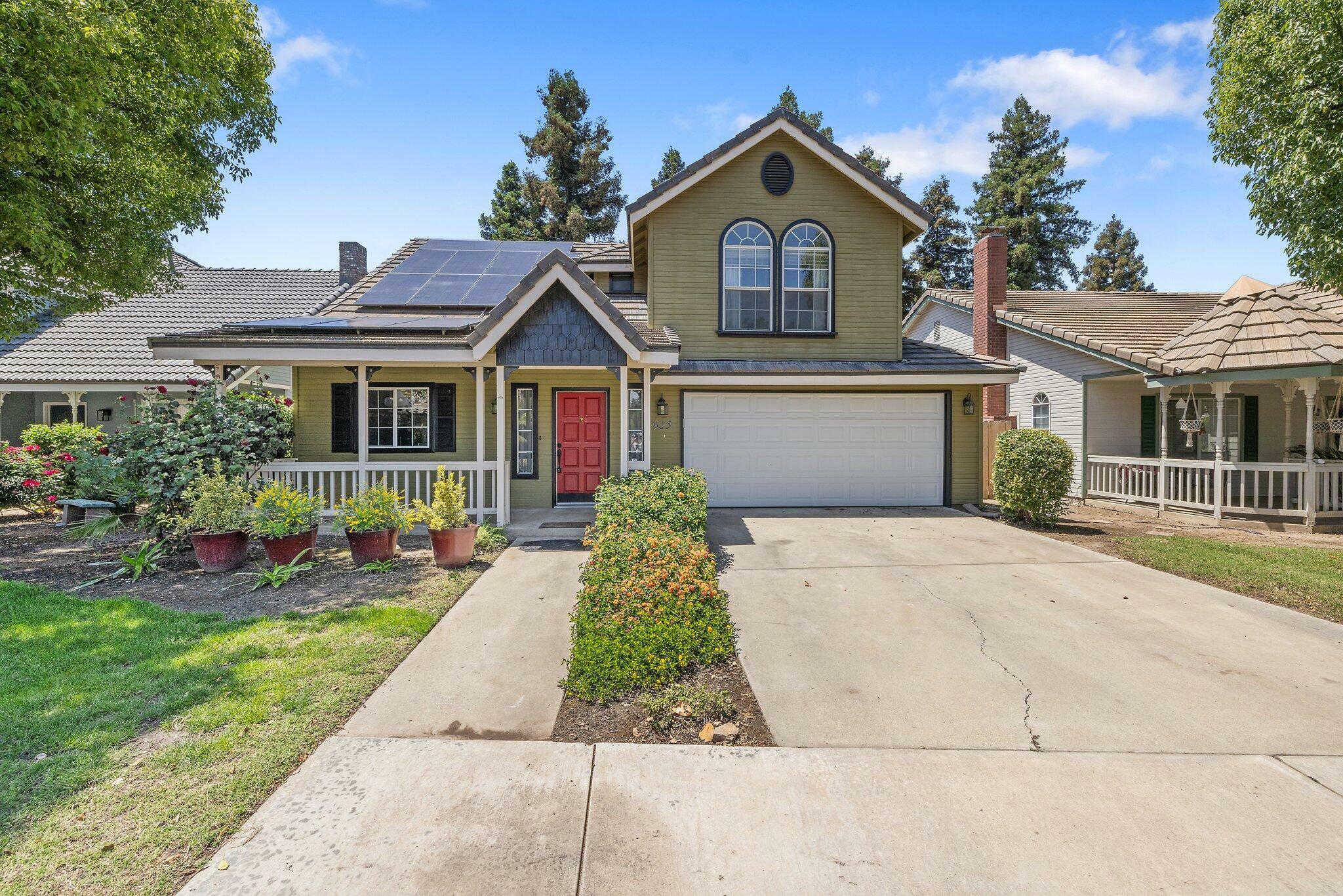925 S Pinkham Street  Visalia CA 93292 photo