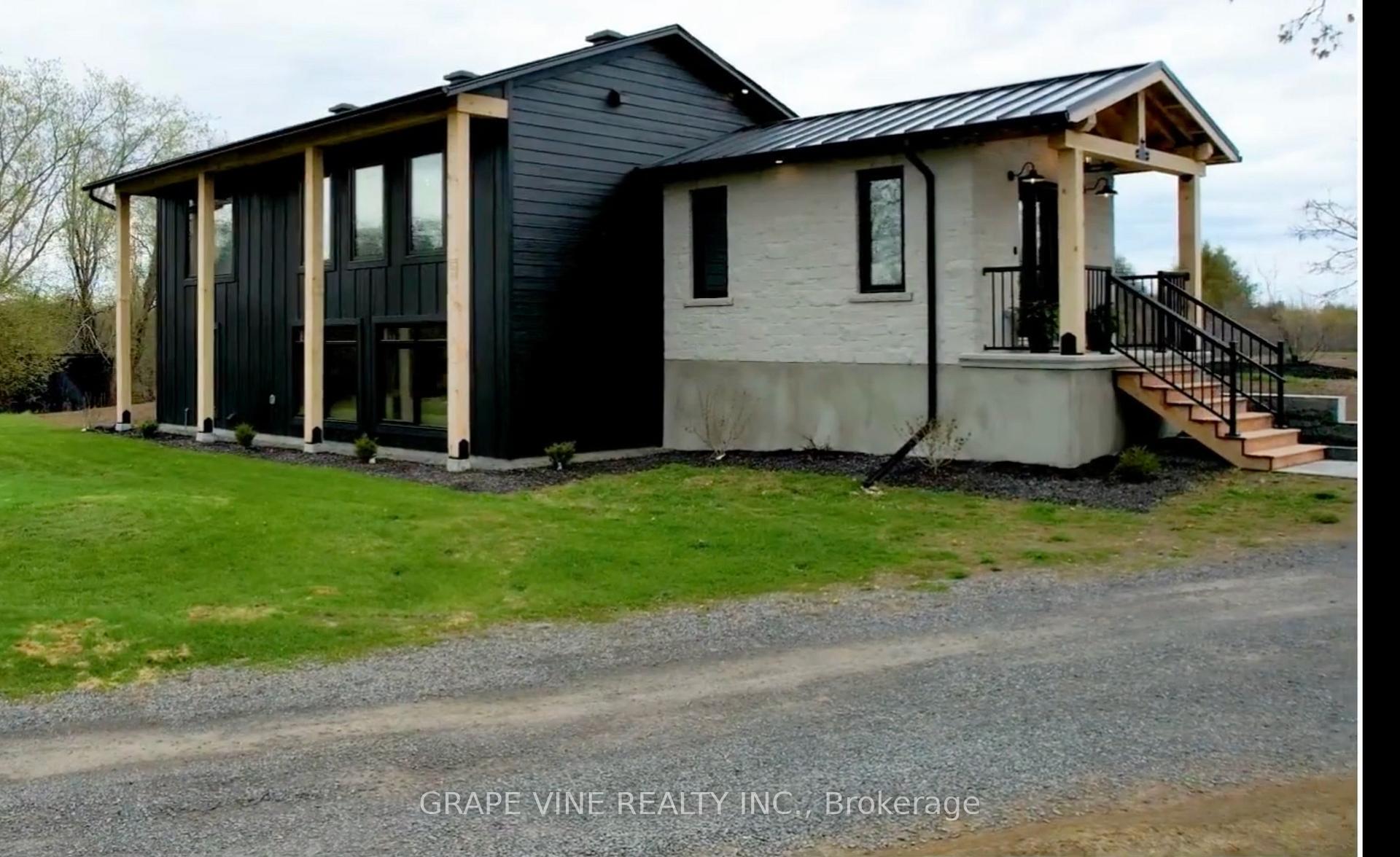 Property Photo: 1671 County Rd 43 Road ON K0G 1G0