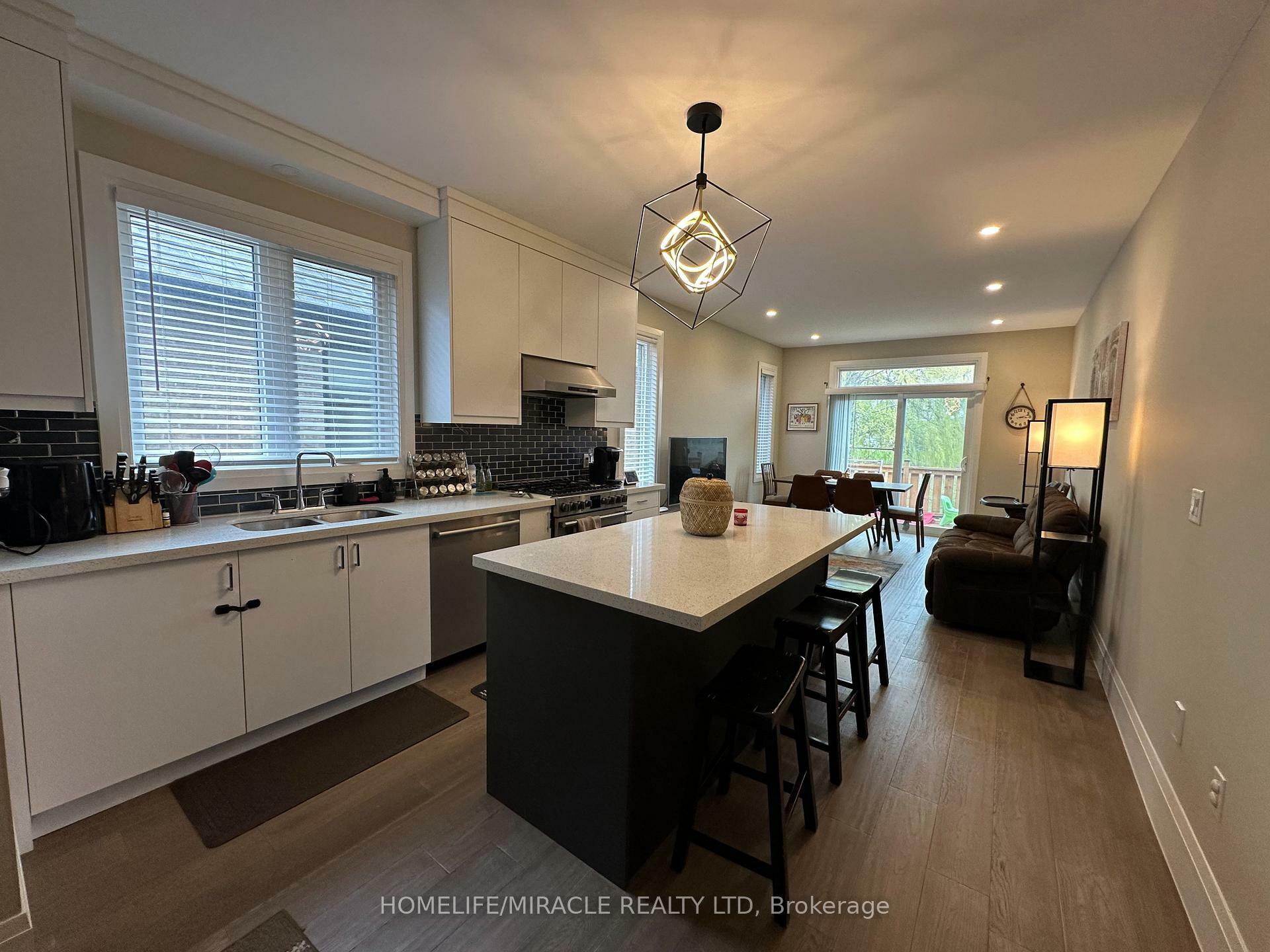 Property Photo: 45 Eleanor Avenue ON L8W 1C7