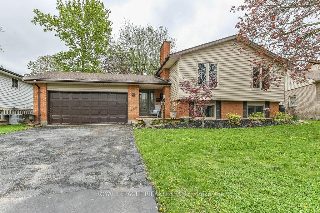 Photo de la propriété: 41 Fox Mill Court ON N6J 2B7