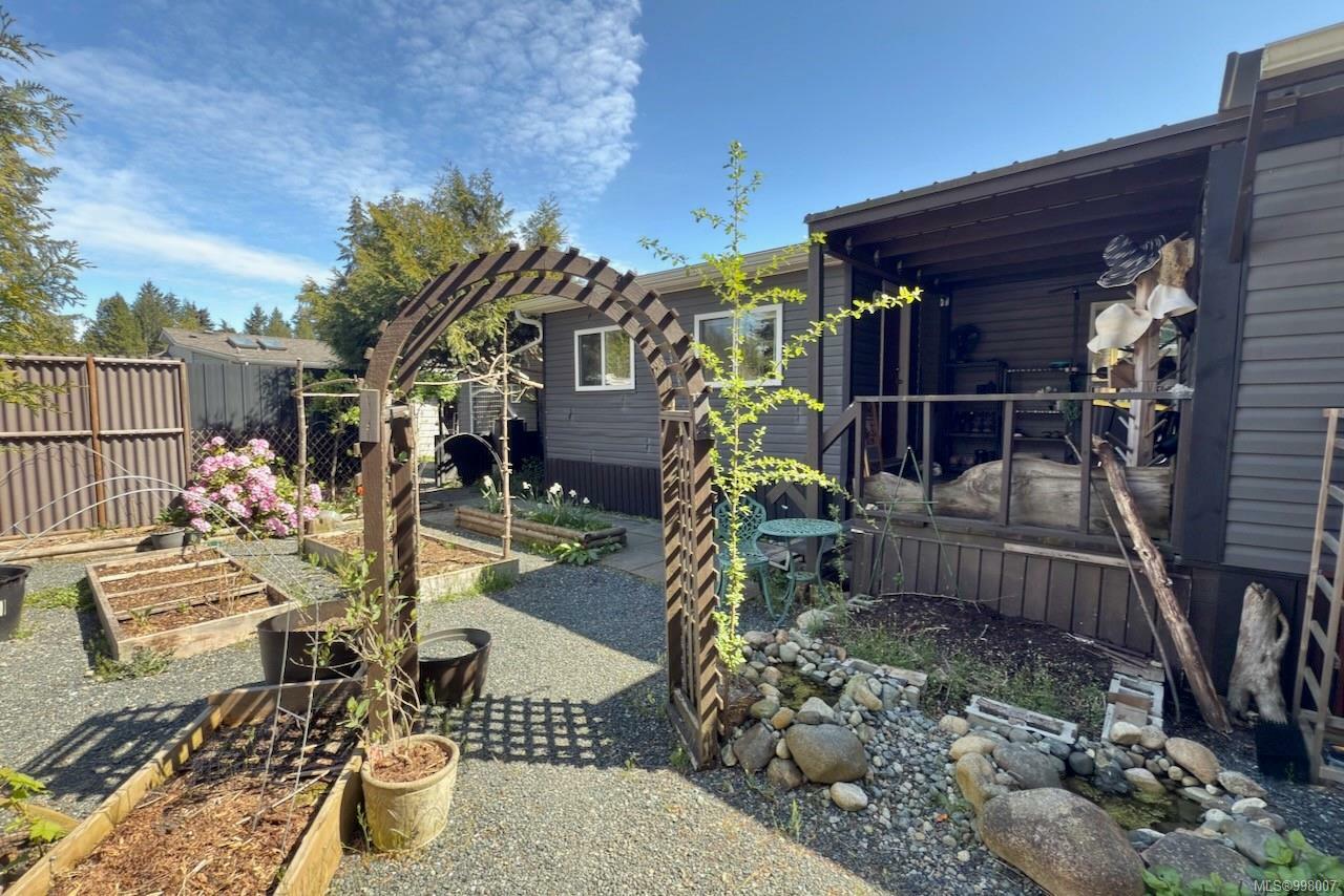 Property Photo: 2130 Errington Rd 20 BC V0R 1V0