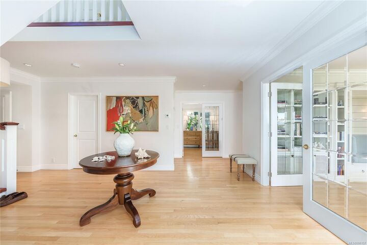 Property Photo:  2944 Tudor Ave  BC V8N 1M1 