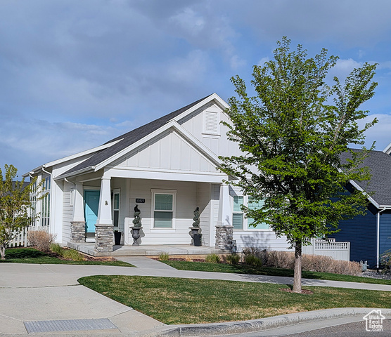 Property Photo: 10826 S Kestrel Rise Rd W UT 84009