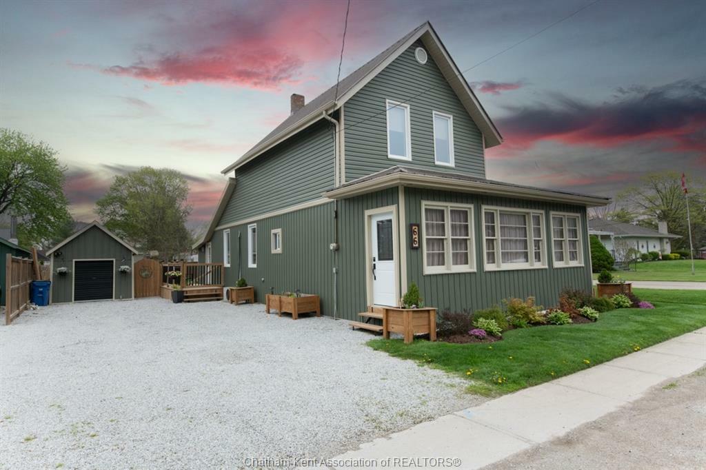 Photo de la propriété:  66 Victoria Street  ON N0P 2K0 