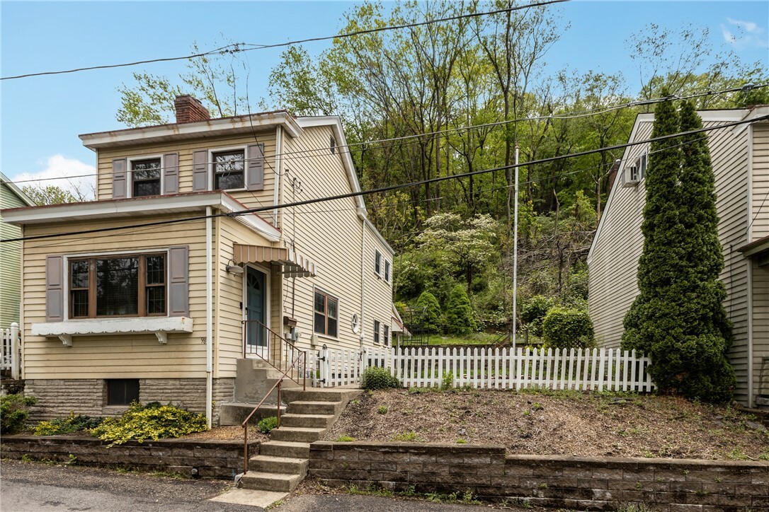 Property Photo: 98 Jordan Ave PA 15215