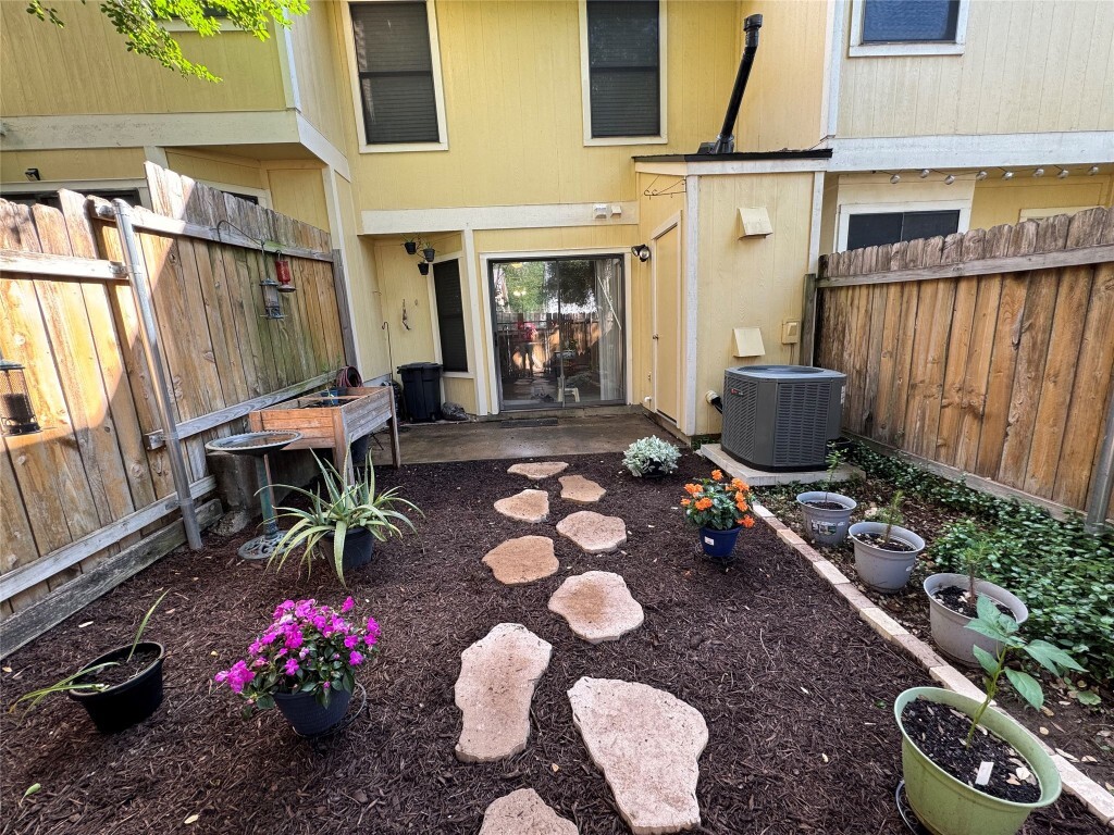 Property Photo: 11901 Swearingen Drive 110 TX 78758