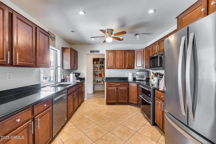 Property Photo: 8345 N 50th Drive AZ 85302