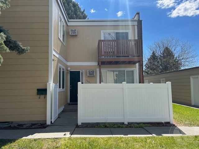 Property Photo: 1631 Roadrunner Place 1631 MT 59102