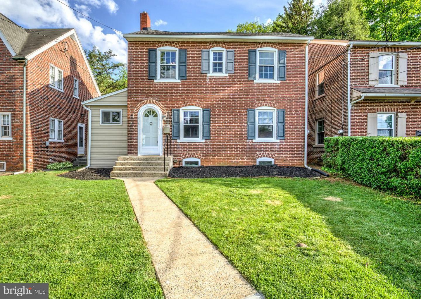 206 Princess Avenue  Lancaster PA 17601 photo