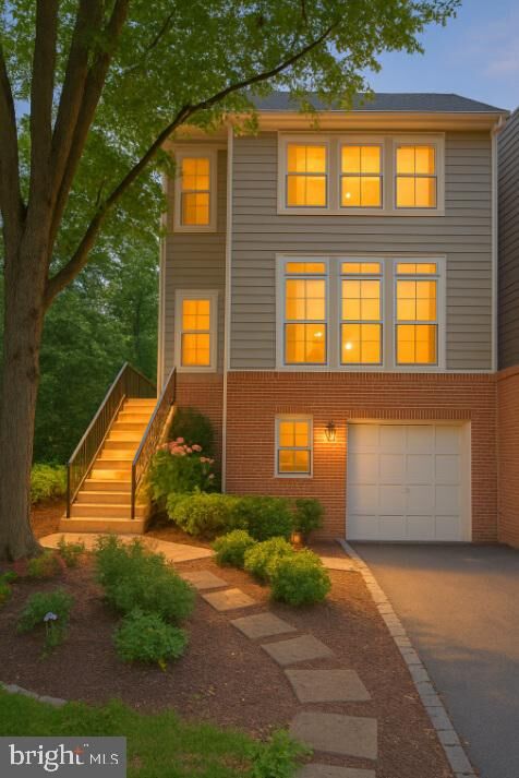 Property Photo: 1236 Weatherstone Court VA 20194